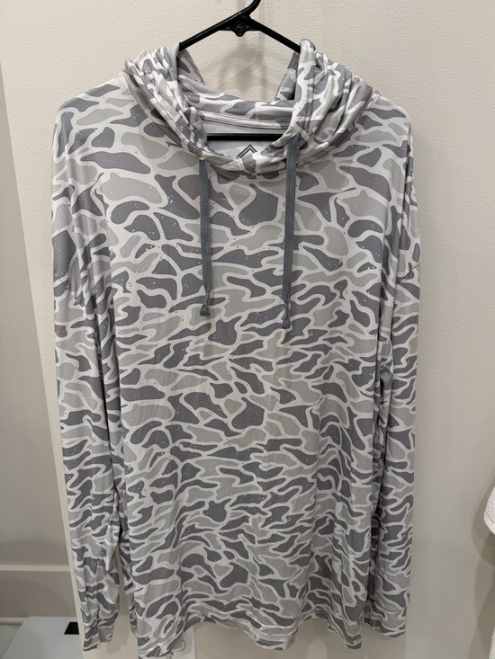 BURLEBO Other - BURLEBO Men’s White Camo performance hoodie